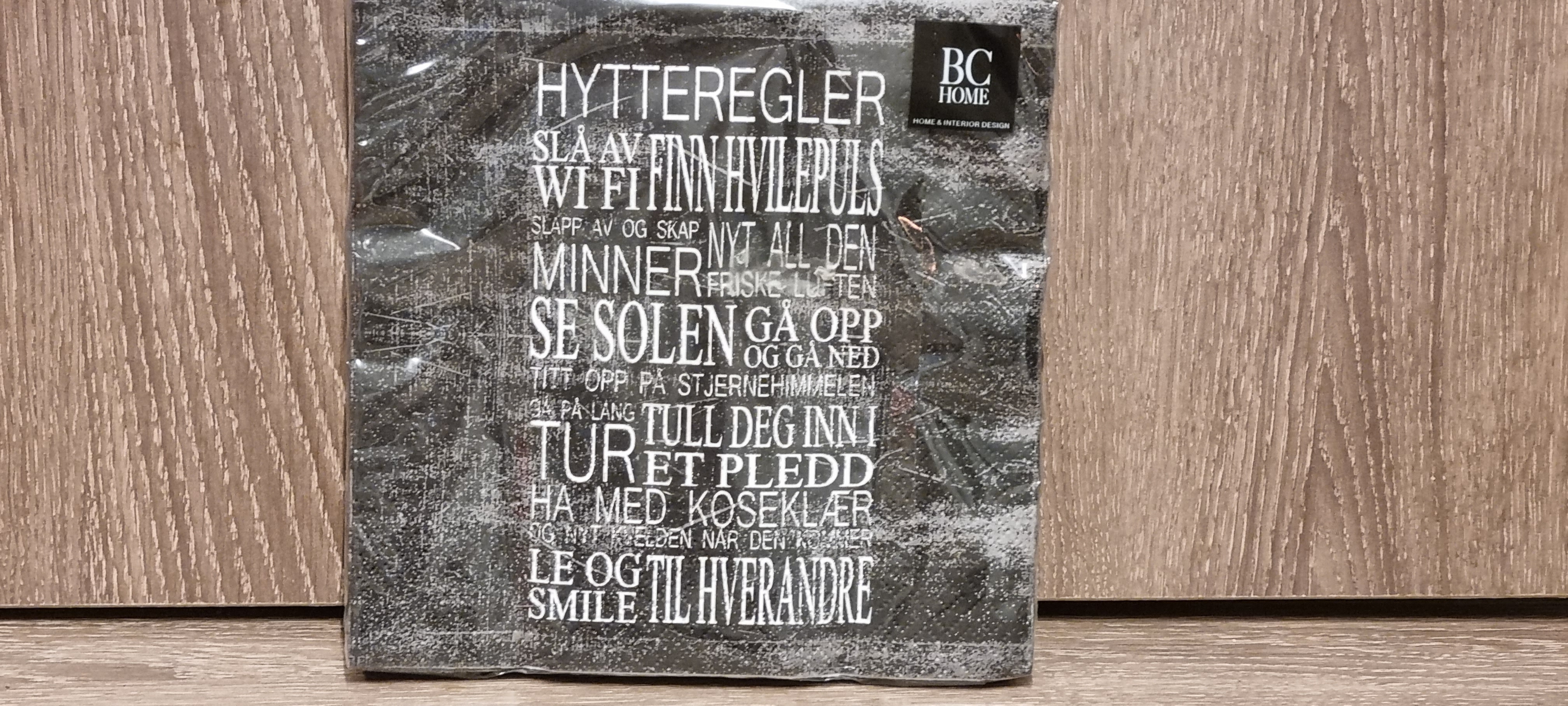 Serviett med tekst, Hytteregler